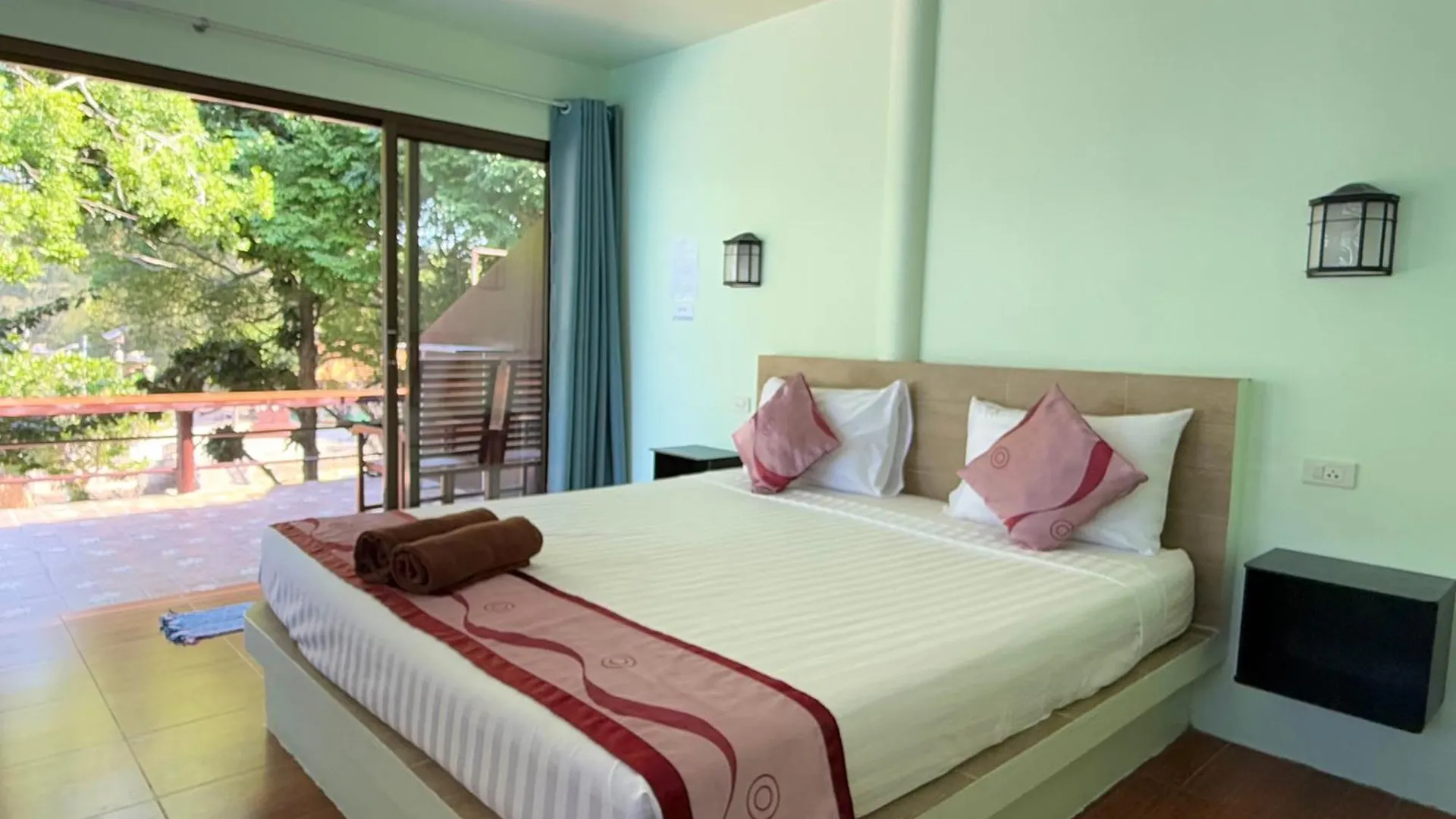 Ocean View Resort Koh Tao Thailand