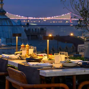 https://orient-occident-hotel-istanbul-autograph-collection.istanbul-turkeyhotels.com