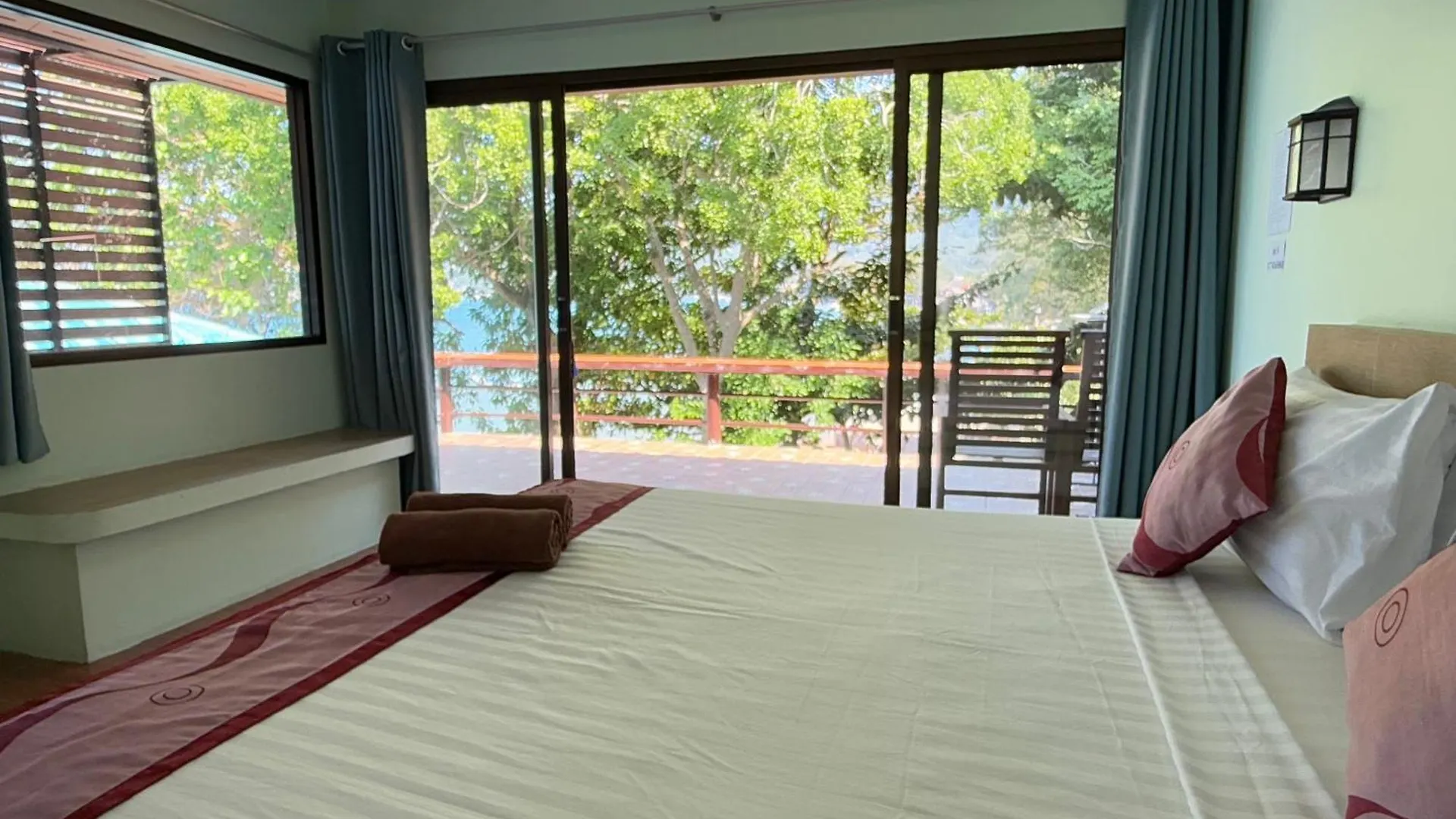 Ocean View Resort Ko Tao